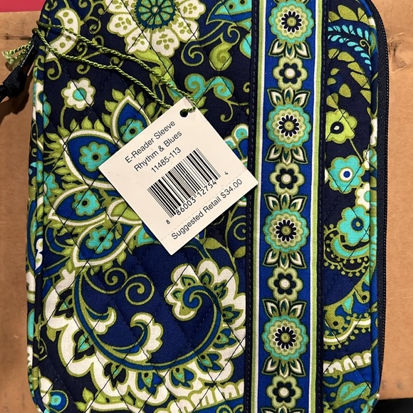 Vera Bradley E Reader Sleeve new with tags - Picture 2 of 4